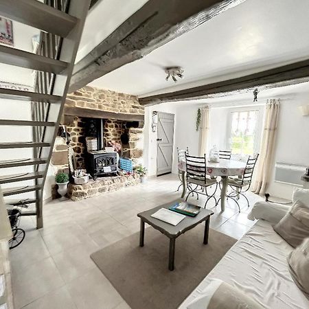 Chambres D'Hotes La Clef Des Champs Montpinchon 외부 사진