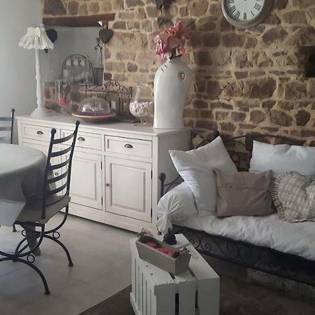 Chambres D'Hotes La Clef Des Champs Montpinchon 외부 사진