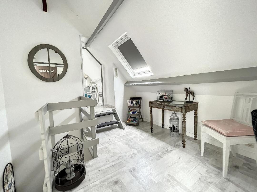 Chambres D'Hotes La Clef Des Champs Montpinchon 외부 사진