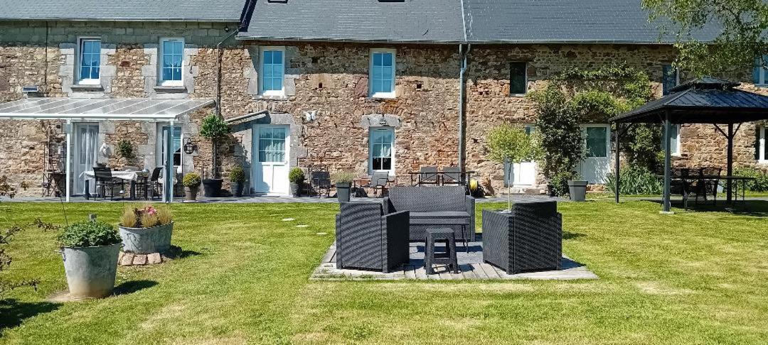 Chambres D'Hotes La Clef Des Champs Montpinchon 외부 사진
